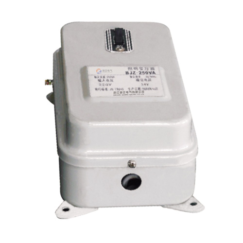 照明、行灯麻豆操逼视频